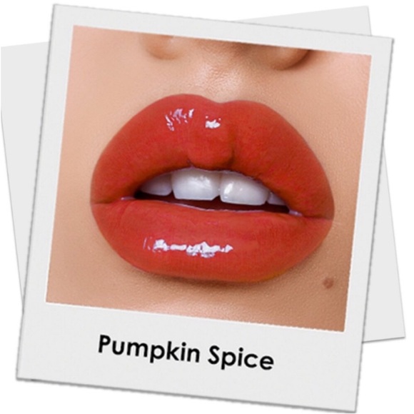 GrandeLips Hydrating Lip Plumper Gloss in Pumpkin Spice, 0.084 oz/ 2.4 g - Picture 2 of 11
